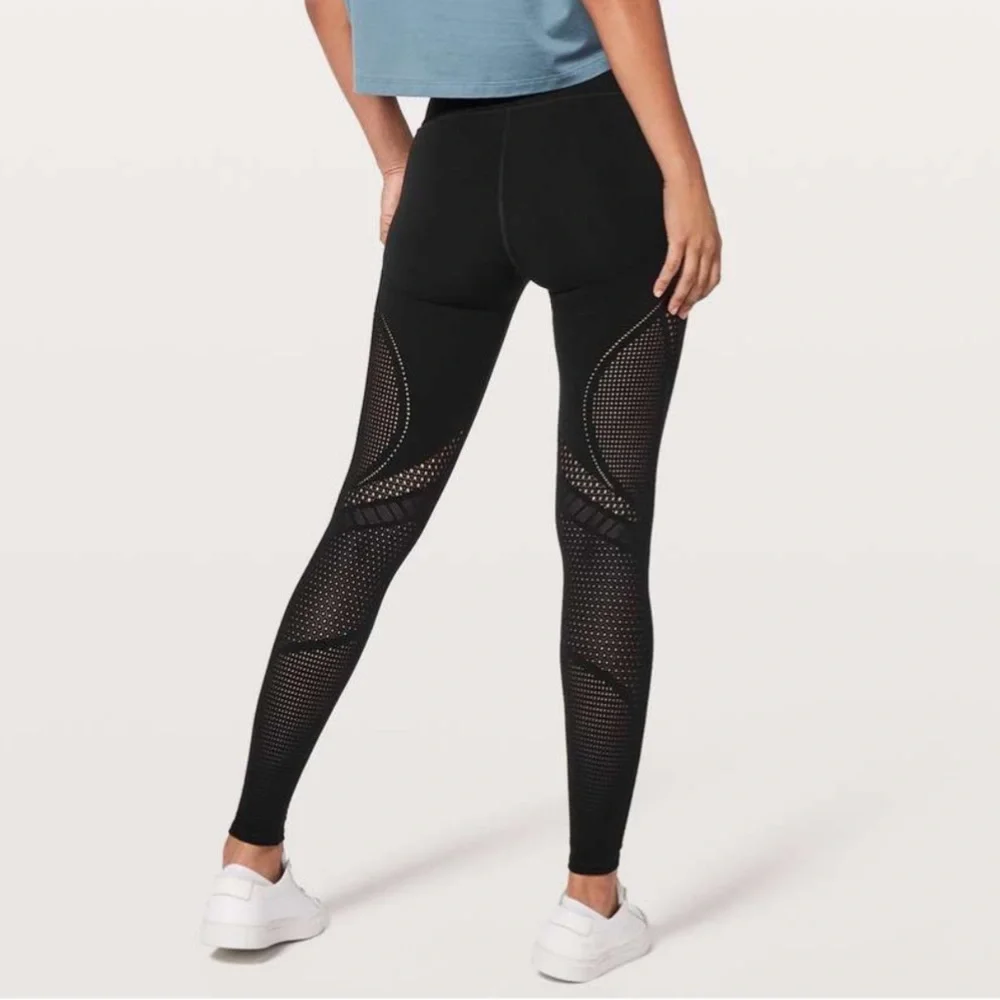 lululemon athletica excellent no